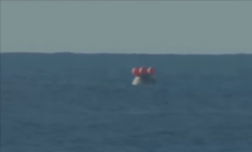 溅落50分钟后！阿尔忒弥斯2号返回舱终于打开舱门