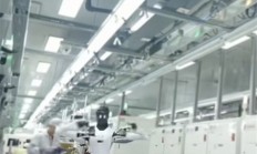 你的平板电脑可能是机器人造的！智元机器人走上工业产线：每小时吞吐300多件