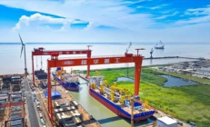 海上巨无霸！我国最大舱容耙吸挖泥船“双子星”完成海试