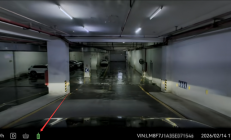 问界M7车主控诉车库撞墙 网友秒破案：环氧地坪+水 下坡还主动加速