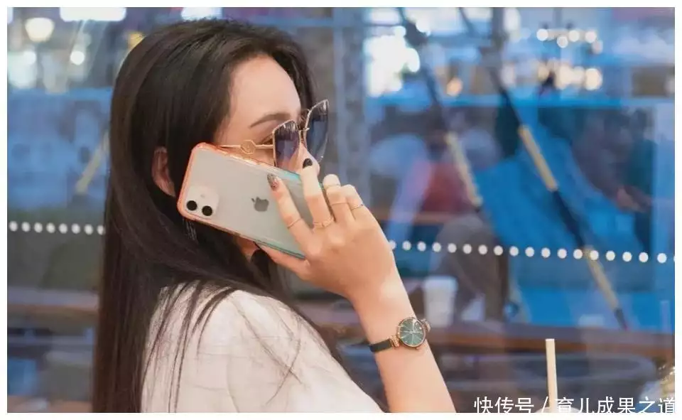 苹果iPhone15暴跌，比华为Mate60少1000，网友：库克真的很难过了浙江男子在出租屋躺平不上班，妻子无奈去足浴店打工：他让我养他 第2张