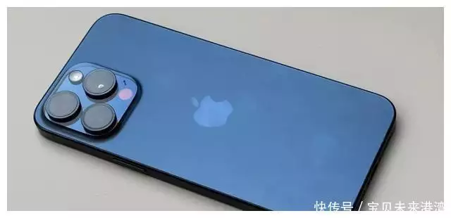 苹果15pro价格（iPhone15ProMax最新价格确定，全系跌至新低，华为Pura70立大功有一种“整容”叫17年后的萧晴，掀刘海化浓妆，美到心脏砰砰跳！） 第5张