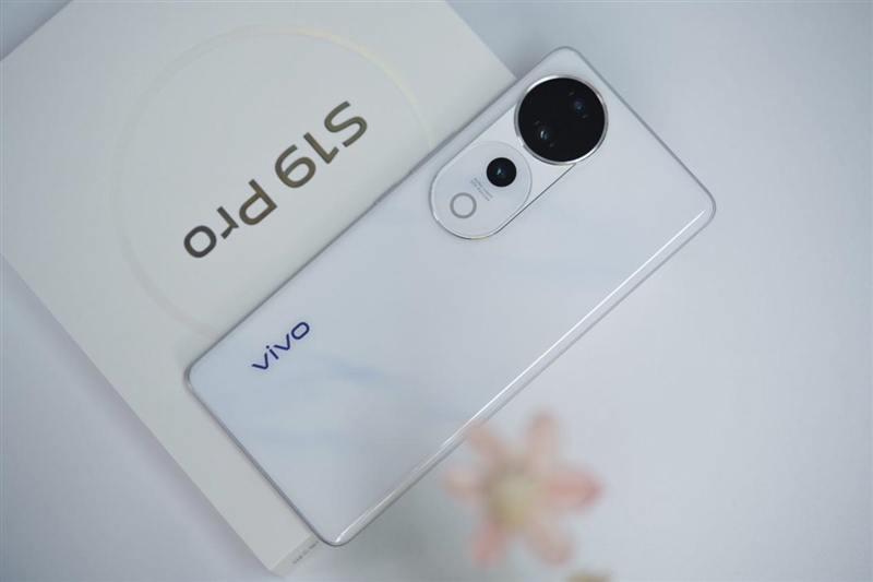 轻薄时尚还有长续航 vivo S19 Pro体验评测：这算把人像机的短板给补足了 Pro体验评测 第3张