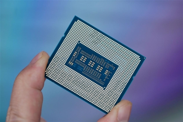 Intel官方声明：13/14代i9不稳定根本原因未定 下周发布更新 Intel 13/14代i9不稳定 第1张