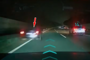 高速路上一个牙疼就地停车 一个开“智驾”不看路：撞了！