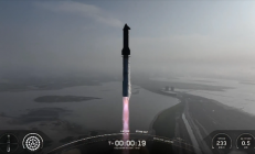 SpaceX星舰第九次试飞失败：返航途中爆炸 又成了大烟花