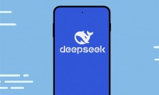 DeepSeek成最快突破3000万日活应用程序：手机终端厂商抢着接入DeepSeek