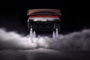 特斯拉Roadster 2腾空飞起震撼全网 荣耀关海涛看完直接两个字表态