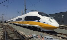 全球第一！我国已建成全球最大的高速铁路网、高速公路网