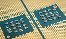 Intel终于低头了！Intel处理器接口寿命将看齐AMD：支持多代CPU