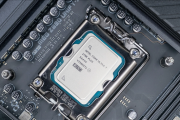 6700K到270K Plus十年旗舰同台！Intel CPU全测完：13900K之后游戏性能再无惊喜