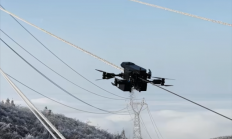 10分钟清除500米10倍于人工 新款飞行除冰机器人上线