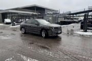宝马首款纯电轿跑SUV！新世代iX4实车谍照曝光：姿态更低、更具攻击性