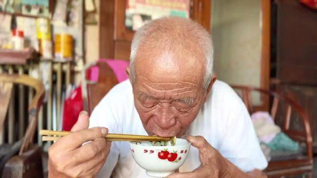 吃早饭要注意什么？这样吃，肝容易吃废！ 吃早饭要注意什么 第9张