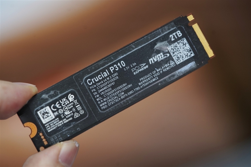 英睿达P310 SSD 2TB评测：满速PCIe 4.0还自带散热片 PS5扩容好选择 2TB评测 第8张