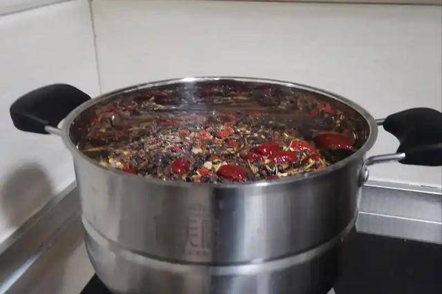 肛垫是什么?自动弹力线套扎术与消痔灵注射有何区别? 肛垫 第22张 肛垫是什么?自动弹力线套扎术与消痔灵注射有何区别? 肛垫 第22张