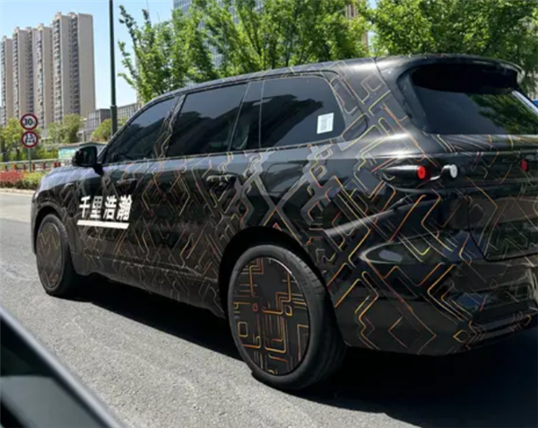 吉利银河大六座SUV定名“M9” 网友疑惑:为何不叫星舰9 吉利银河大六座SUV 第1张 吉利银河大六座SUV定名“M9” 网友疑惑:为何不叫星舰9 吉利银河大六座SUV 第1张