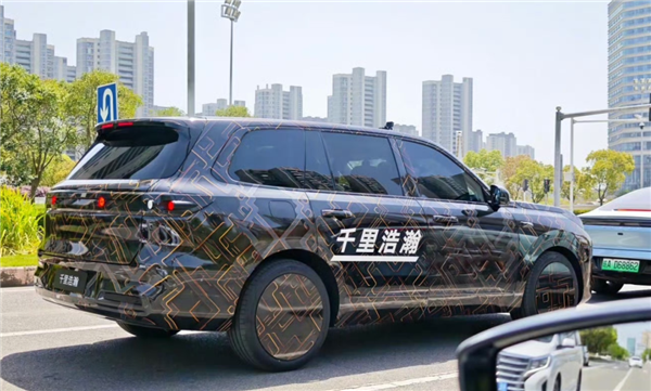 吉利银河大六座SUV定名“M9” 网友疑惑:为何不叫星舰9 吉利银河大六座SUV 第4张 吉利银河大六座SUV定名“M9” 网友疑惑:为何不叫星舰9 吉利银河大六座SUV 第4张