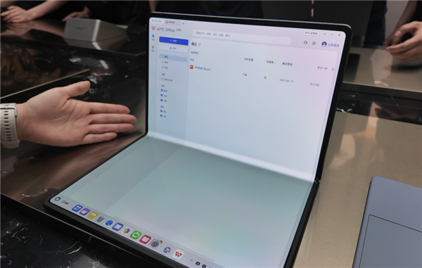 鸿蒙PC体验:从手机到电脑 华为是怎么把它们连在一起的 鸿蒙PC 第25张 鸿蒙PC体验:从手机到电脑 华为是怎么把它们连在一起的 鸿蒙PC 第25张