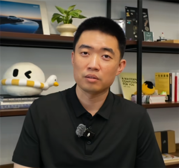 交警发理想车主违停照留言区沦陷:李想直言已知哪个品牌在黑理想 交警发理想车主违停照 第2张 交警发理想车主违停照留言区沦陷:李想直言已知哪个品牌在黑理想 交警发理想车主违停照 第2张
