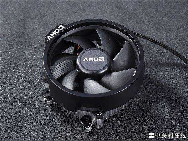 AMD锐龙5 9500F首测 游戏帧数超越14600K 锐龙5 9500F测评 第4张 AMD锐龙5 9500F首测 游戏帧数超越14600K 锐龙5 9500F测评 第4张