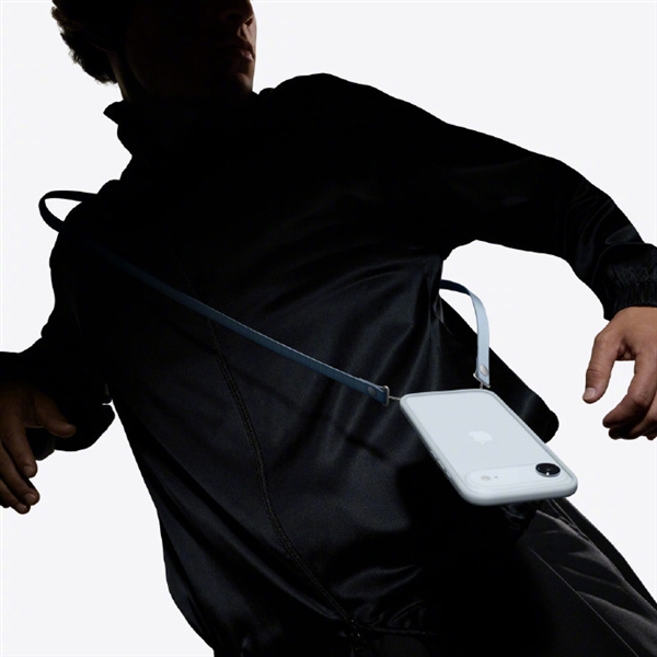 苹果推出iPhone 17系列斜挎挂绳 售价479元:还有749元的保护壳 苹果iPhone 17 第1张 苹果推出iPhone 17系列斜挎挂绳 售价479元:还有749元的保护壳 苹果iPhone 17 第1张