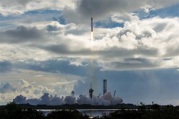 SpaceX已经完成第500次猎鹰火箭助推器的回收! SpaceX 猎鹰火箭助推器 第1张 SpaceX已经完成第500次猎鹰火箭助推器的回收! SpaceX 猎鹰火箭助推器 第1张