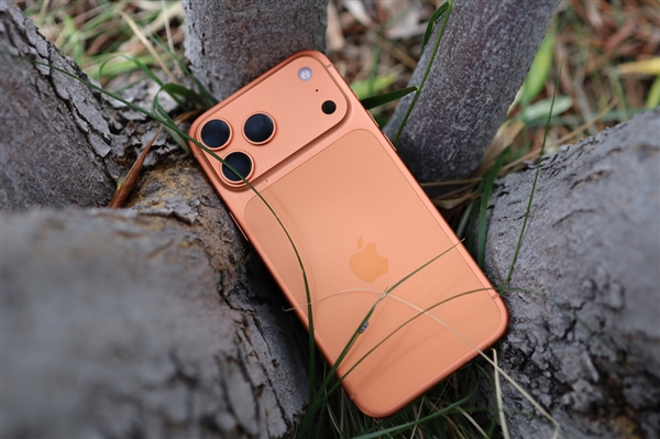 多项指标显示iPhone 17系列需求超预期 摩根大通上调苹果目标价 iPhone 17 第3张 多项指标显示iPhone 17系列需求超预期 摩根大通上调苹果目标价 iPhone 17 第3张
