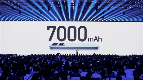 小米17塞进7000mAh 雷军：真心不用担心续航 立项的时候大家都非常惊讶 小米17 第3张