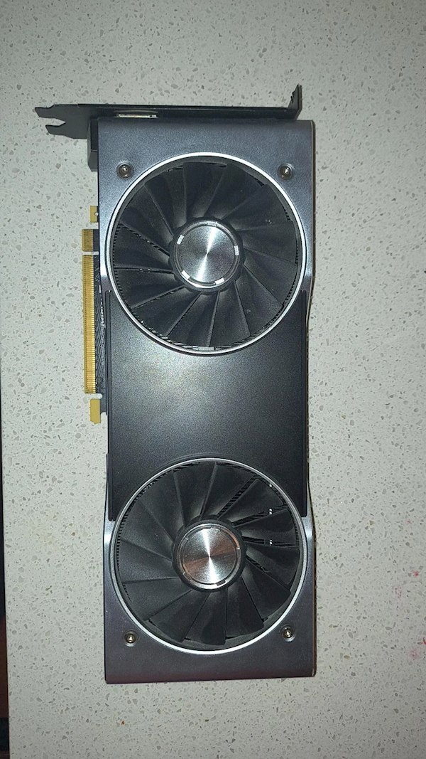 GTX 2080 Ti原型卡重出江湖：完整的384-bit 12GB显存 Ti 第1张