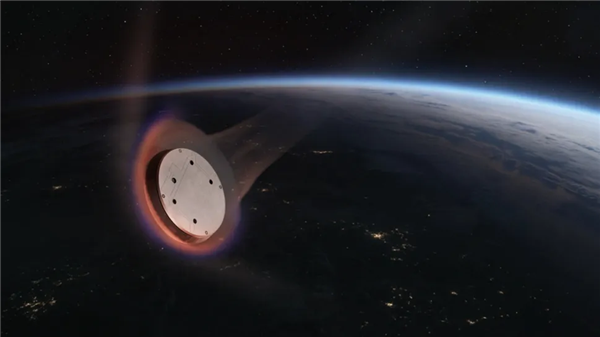 扁平圆盘造型载荷1000公斤 SpaceX星落返回舱完成首飞 第1张 扁平圆盘造型载荷1000公斤 SpaceX星落返回舱完成首飞 第1张