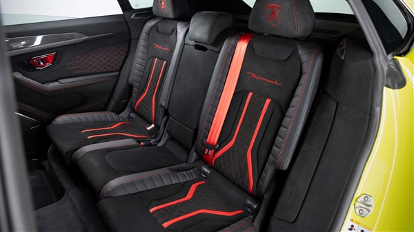 4.0T双涡轮V8插混动力！兰博基尼Urus SE Performante官图发布 兰博基尼Urus Performante 第10张