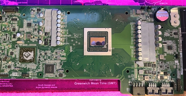 PS5芯片矿渣重生！AMD BC-250解锁满血40CU：流畅跑3A PS5芯片 AMD BC-250 第3张