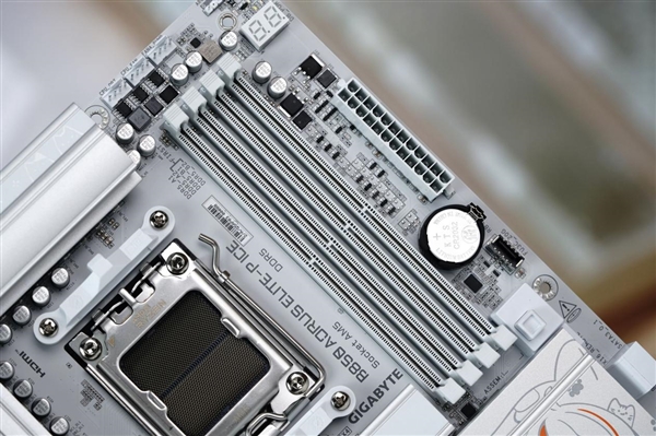 融入雕妹二次元设计！技嘉B850 AORUS ELITE-P ICE主板图赏 技嘉B850 ICE主板 第13张
