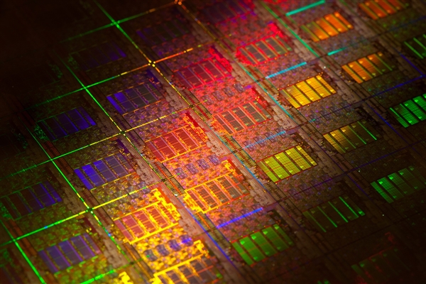 国产自研芯片设备新突破！覆盖90-28nm：已交付头部晶圆厂 国产自研芯片 第2张