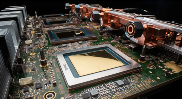 GPU将不再是AI芯片老大 谷歌28年TPU数量达1500万：首次压NVIDIA一头 GPU 第2张