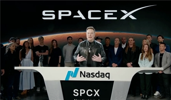 SpaceX上市后首份财报出炉！Q2营收同比增长92% 星链成唯一盈利部门 SpaceX 第1张
