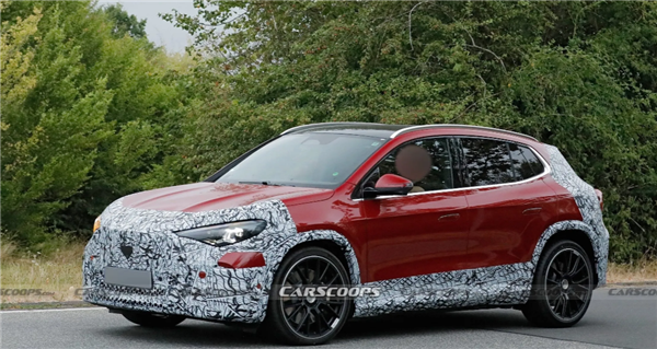 奔驰最亲民纯电SUV！全新AMG GLA路试谍照曝光：680马力对标宝马iX3 M 奔驰AMG GLA 第3张