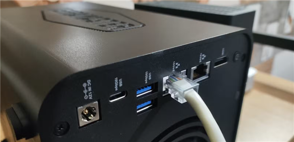 新买的NAS别急着联网!安全专家警告:可能变成黑客的“提款机” 新买的NAS别急着联网 第1张 新买的NAS别急着联网!安全专家警告:可能变成黑客的“提款机” 新买的NAS别急着联网 第1张