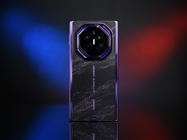 史上最完美的三折叠！华为Mate XT 2非凡大师上手 华为Mate 2非凡大师 第6张