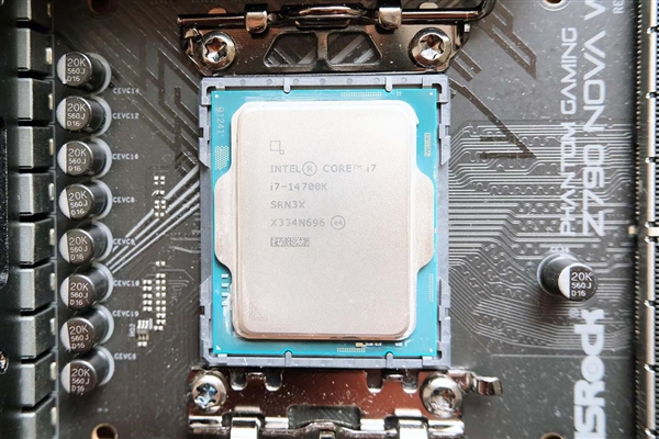 新架构不敌老将！酷睿i7-14700K成英特尔销量支柱：全靠DDR4续命 酷睿i7-14700K 第3张