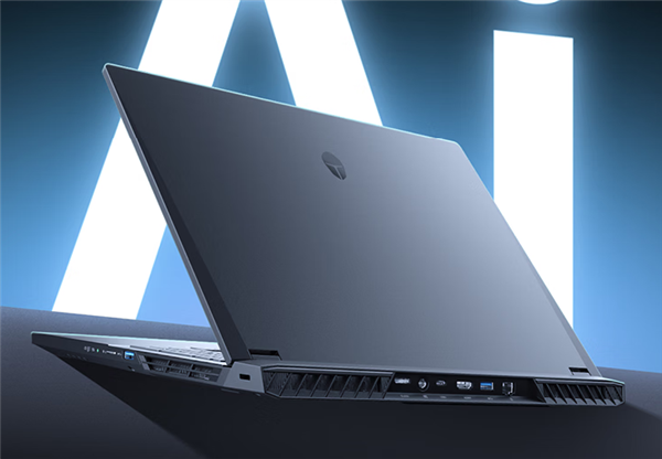 1.99万元 雷神首款移动工作站AI Master M7000开售:配备锐龙AI Max+ 395 雷神移动工作站AI M7000 第1张 1.99万元 雷神首款移动工作站AI Master M7000开售:配备锐龙AI Max+ 395 雷神移动工作站AI M7000 第1张