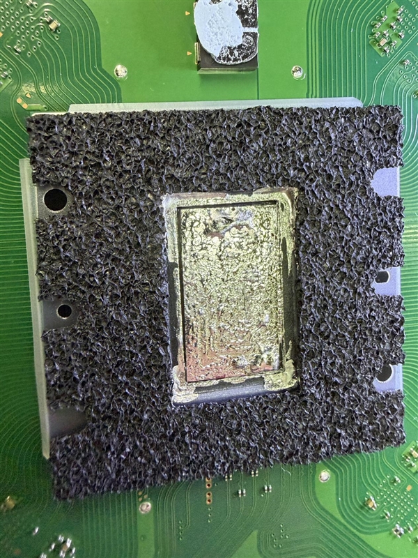 索尼悄悄更新PS5！六项硬件改动：液金散热老毛病有救了 PS5 第2张