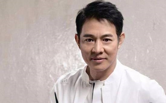 向太重温李连杰结识克林顿旧事：同场晚宴翻译机突故障 李连杰结识克林顿旧事 第3张